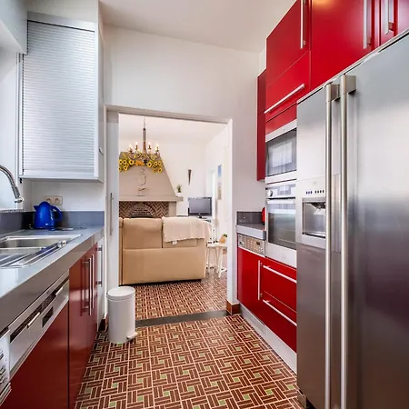 Villa In For Nine Person, Cleaning Included *